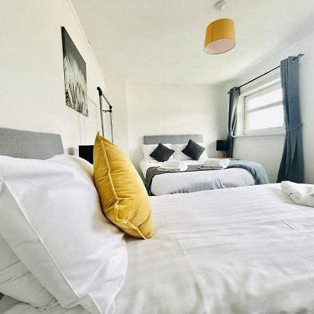 Central Hamilton House Екстер'єр фото
