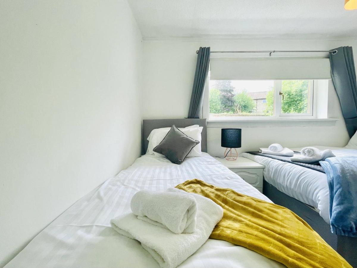 Central Hamilton House Екстер'єр фото