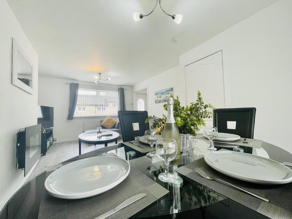 Central Hamilton House Екстер'єр фото
